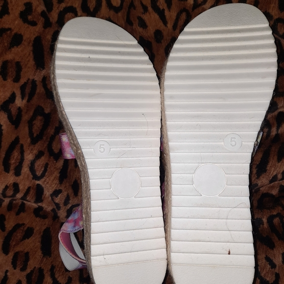 Shoes-SO BONNIEE TIEDYE PLATFORM - Picture 3 of 5